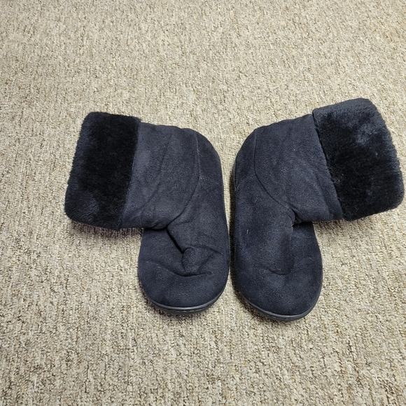 Boots - Picture 3 of 3